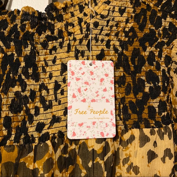 Free People “Roma Top” - Picture 7 of 7